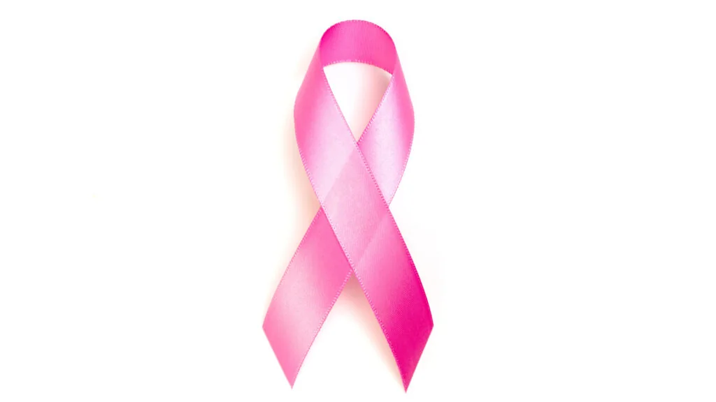 Ruban rose : comprendre le symbole d’octobre rose et l’importance du dépistage